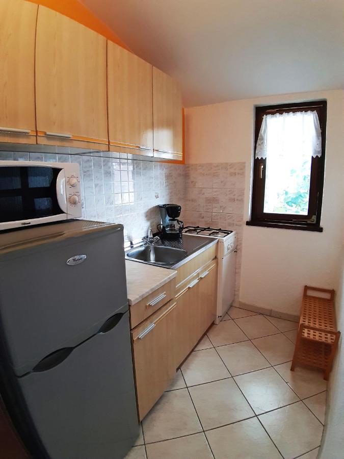 Apartments Zrinka 793 Porec Ngoại thất bức ảnh